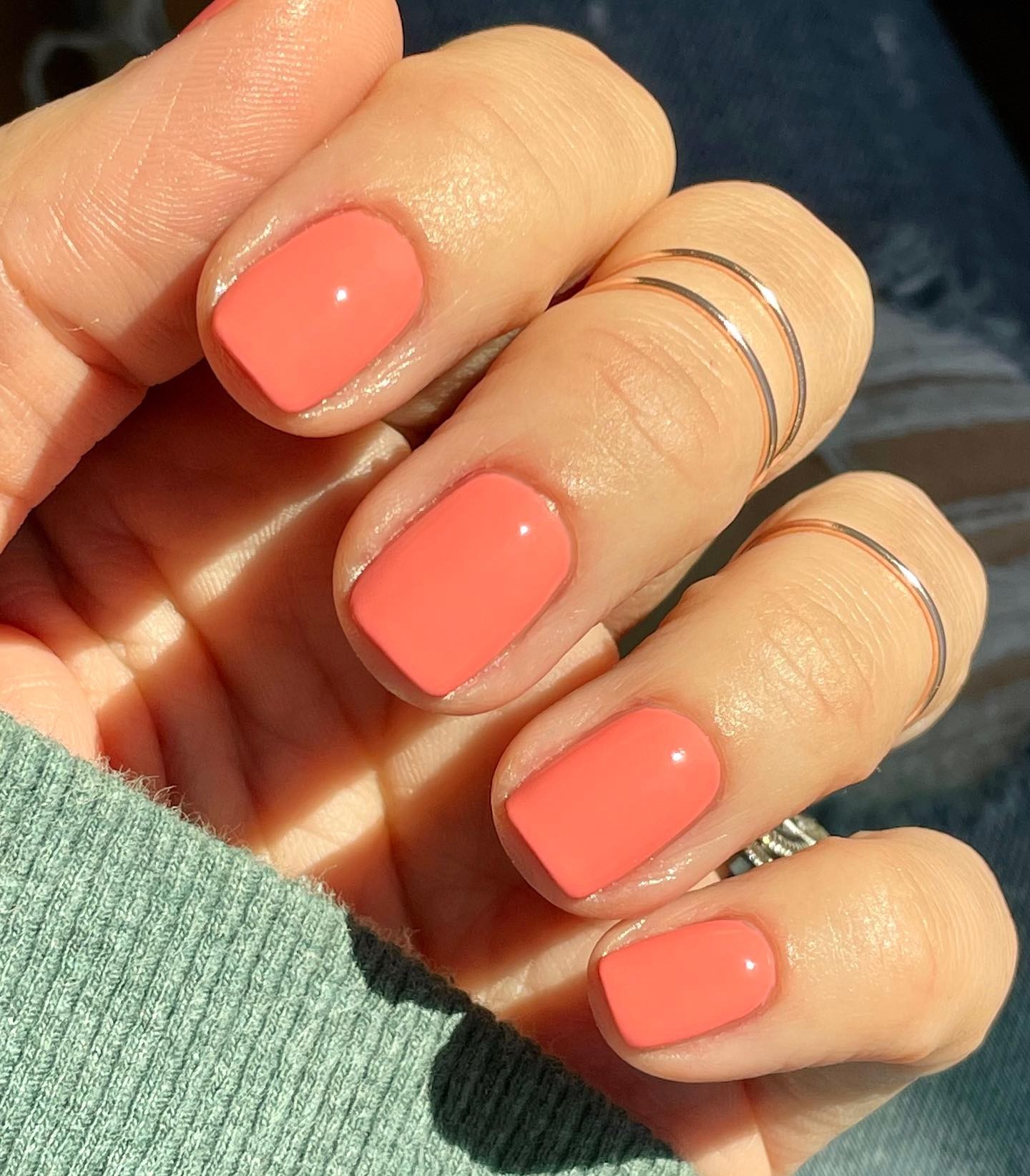 Coral Sunset Gradient short nail design instagram preview